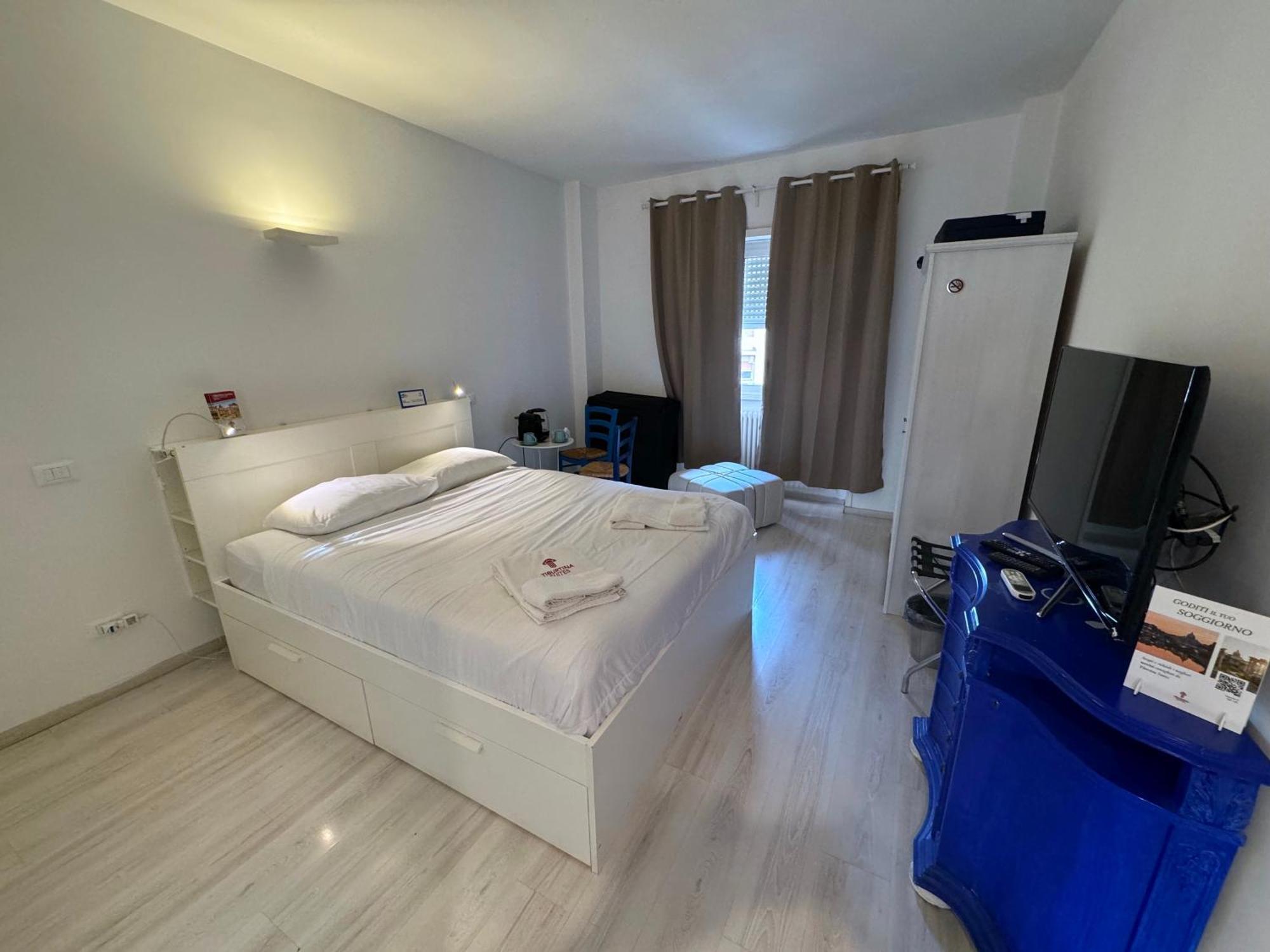 Tiburtina Suites, Roma Exterior foto